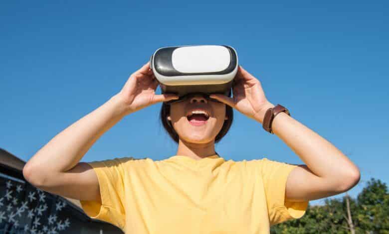 Los investigadores quieren crear Hangouts de realidad virtual seguros e inclusivos para adolescentes.
