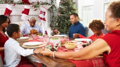 Cómo comunicarse con familias difíciles esta Navidad