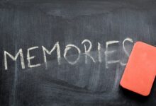 Olvidar intencionalmente algunas cosas nos ayuda a recordar otras, liberando recursos de la memoria de trabajo.