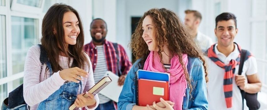 Mejor Academia de Inglés en Sevilla: Cómo Elegir la Formación Perfecta para Alcanzar la Fluidez 3 Academia de Inglés en Sevilla